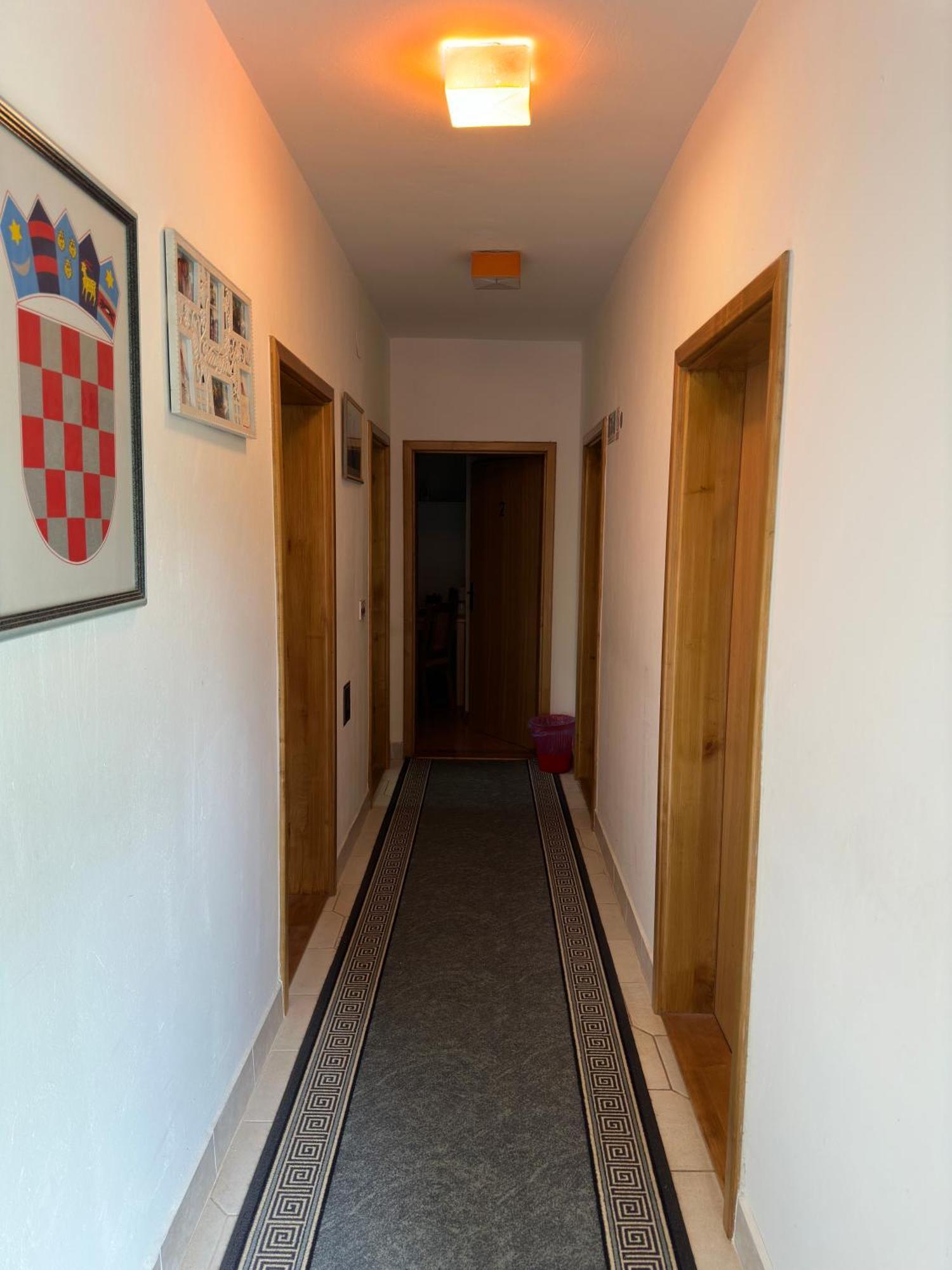 Guest House Stefanija Poljanak Luaran gambar